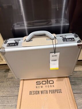 Solo New York Silver Aluminum Attaché Case